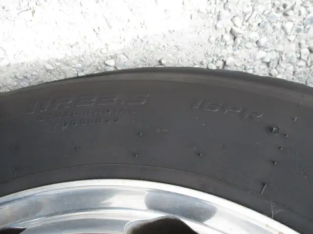 令和01年/平成31年10月中古大型トラクタヘッド日野プロフィアの画像10