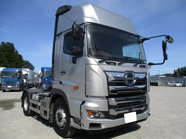 令和01年/平成31年07月中古大型トラクタヘッド日野プロフィアの画像3