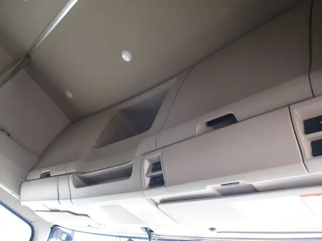 令和01年/平成31年07月中古大型トラクタヘッド日野プロフィアの画像36