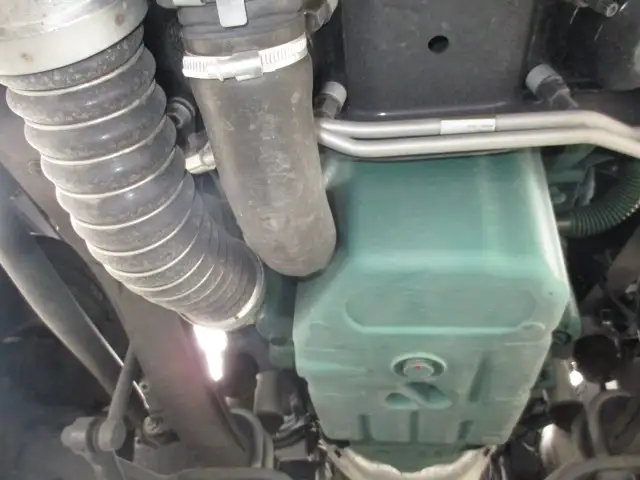 令和6年 ボルボ トラクタ 中間尺 デフロック付 460馬力 AT 第五輪:11,500㎏ 距離:113,000㎞の画像11