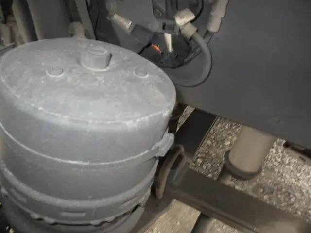 令和6年 ボルボ トラクタ 中間尺 デフロック付 460馬力 AT 第五輪:11,500㎏ 距離:113,000㎞の画像12