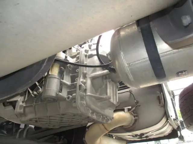 令和6年 ボルボ トラクタ 中間尺 デフロック付 460馬力 AT 第五輪:11,500㎏ 距離:113,000㎞の画像13