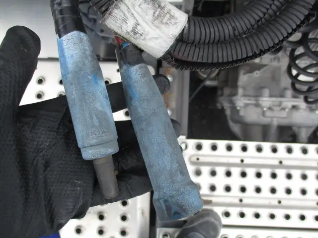 令和6年 ボルボ トラクタ 中間尺 デフロック付 460馬力 AT 第五輪:11,500㎏ 距離:113,000㎞の画像29