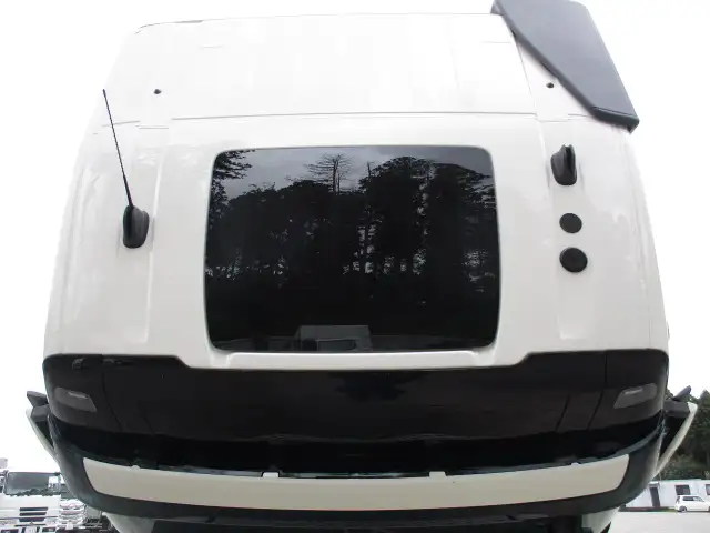 令和6年 ボルボ トラクタ 中間尺 デフロック付 460馬力 AT 第五輪:11,500㎏ 距離:113,000㎞の画像51