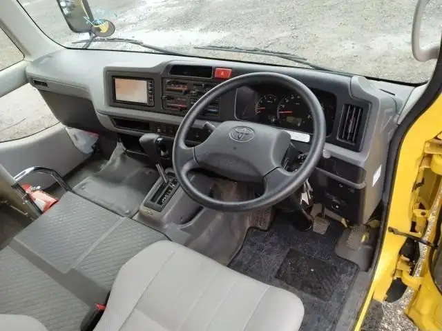 平成29年03月中古中型ミキサー車・高所作業車・その他特装車トヨタコースターの画像38