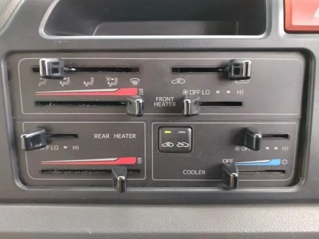 平成29年03月中古中型ミキサー車・高所作業車・その他特装車トヨタコースターの画像39