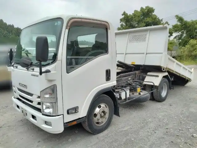平成27年05月中古小型ダンプいすゞエルフの画像1