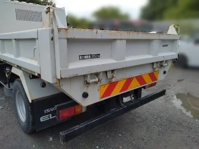 平成27年05月中古小型ダンプいすゞエルフの画像17