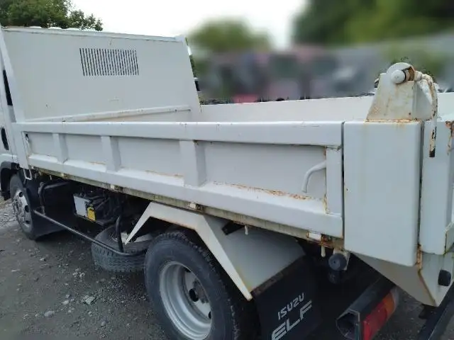 平成27年05月中古小型ダンプいすゞエルフの画像18