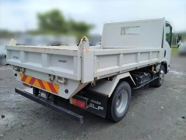 平成27年05月中古小型ダンプいすゞエルフの画像4