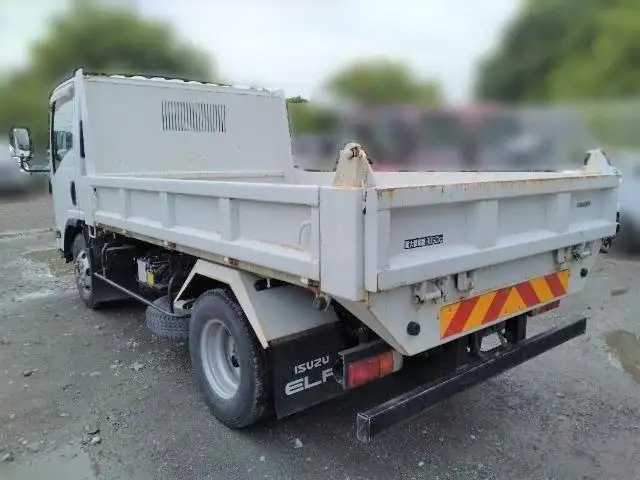 平成27年05月中古小型ダンプいすゞエルフの画像5