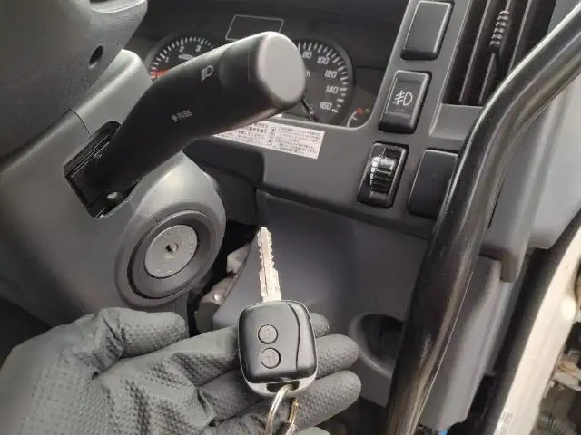 平成27年05月中古小型ダンプいすゞエルフの画像6