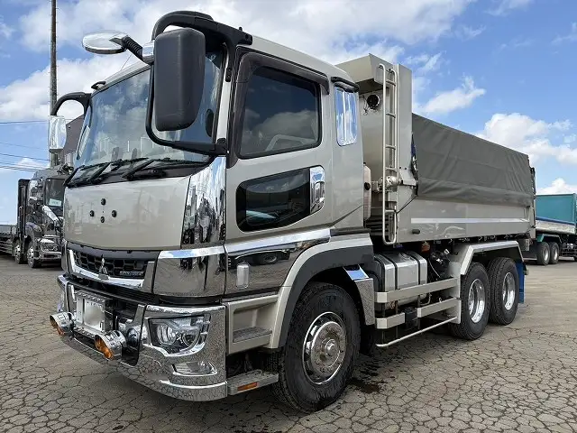 平成30年05月中古大型ダンプ三菱ふそうスーパーグレートの画像1