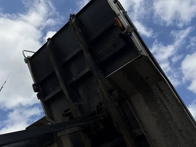 平成30年05月中古大型ダンプ三菱ふそうスーパーグレートの画像31