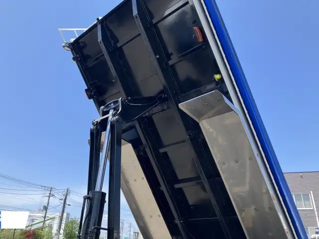 令和04年11月中古大型ダンプ三菱ふそうスーパーグレートの画像17