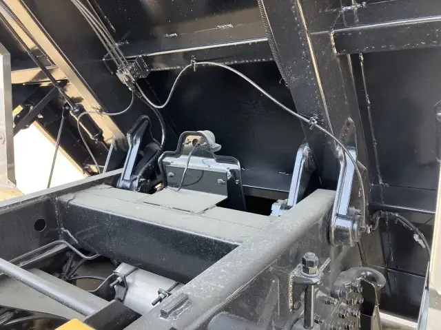 令和04年11月中古大型ダンプ三菱ふそうスーパーグレートの画像21