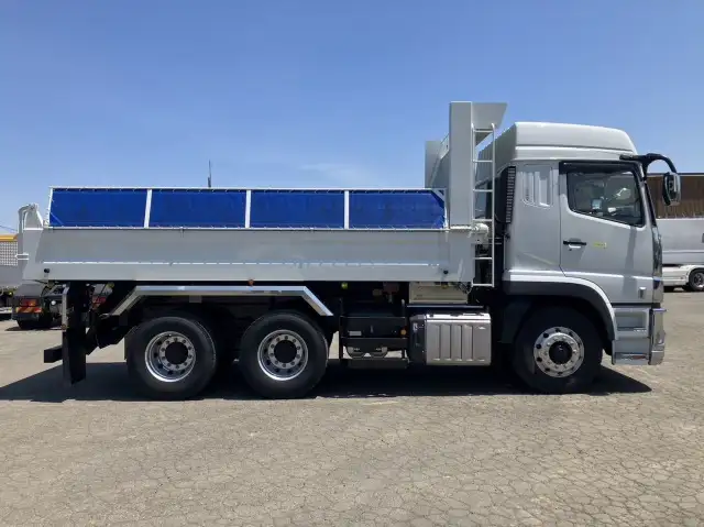 令和04年11月中古大型ダンプ三菱ふそうスーパーグレートの画像4