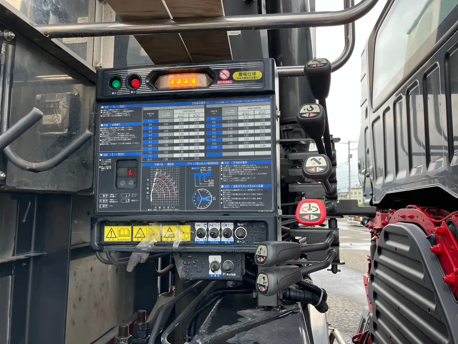 令和02年06月中古大型クレーン付日野プロフィアの画像42