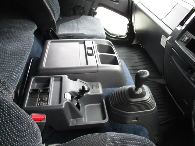 令和03年11月中古増トンアルミバン・ウィングいすゞフォワードの画像34