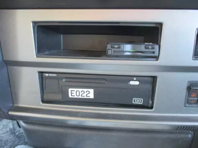 平成28年03月中古大型トラクタヘッド日野日野の画像29