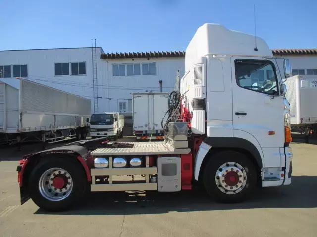 平成28年03月中古大型トラクタヘッド日野日野の画像4