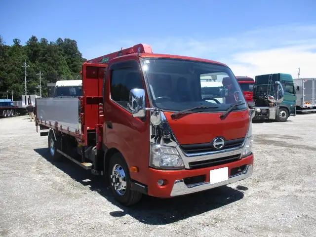 平成27年12月中古小型クレーン付日野デュトロの画像3