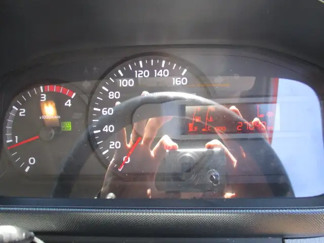 平成27年12月中古小型クレーン付日野デュトロの画像31