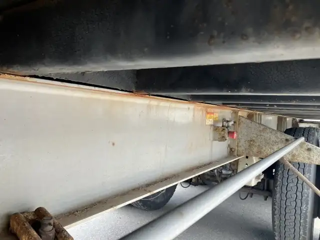 平成27年12月中古小型冷凍トレーラー日本フルハーフフルハーフの画像24