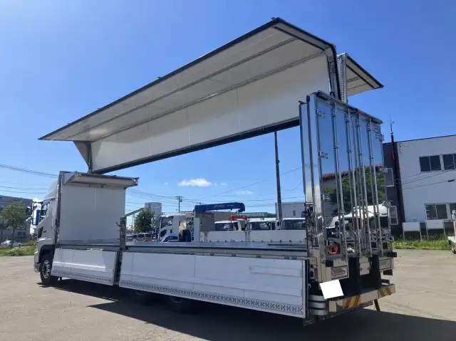 令和05年00月中古大型冷凍バン・ウィング日野プロフィアの画像11