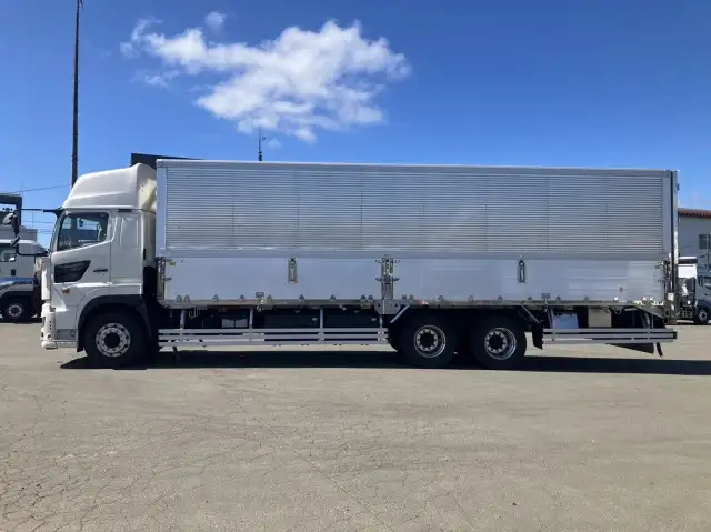 令和05年00月中古大型冷凍バン・ウィング日野プロフィアの画像12