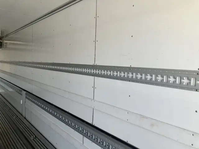 令和05年00月中古大型冷凍バン・ウィング日野プロフィアの画像19