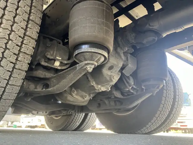 令和05年00月中古大型冷凍バン・ウィング日野プロフィアの画像32