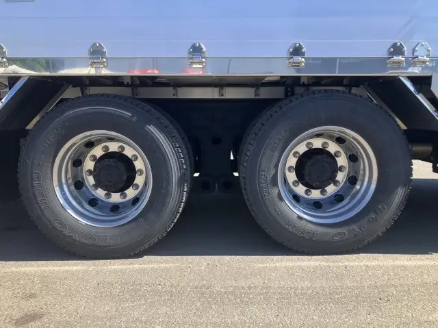 令和05年00月中古大型冷凍バン・ウィング日野プロフィアの画像34