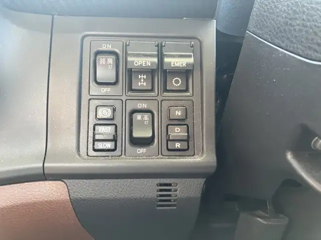 令和05年00月中古大型冷凍バン・ウィング日野プロフィアの画像52