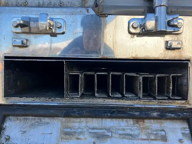 平成28年00月中古大型冷凍バン・ウィング日野プロフィアの画像32