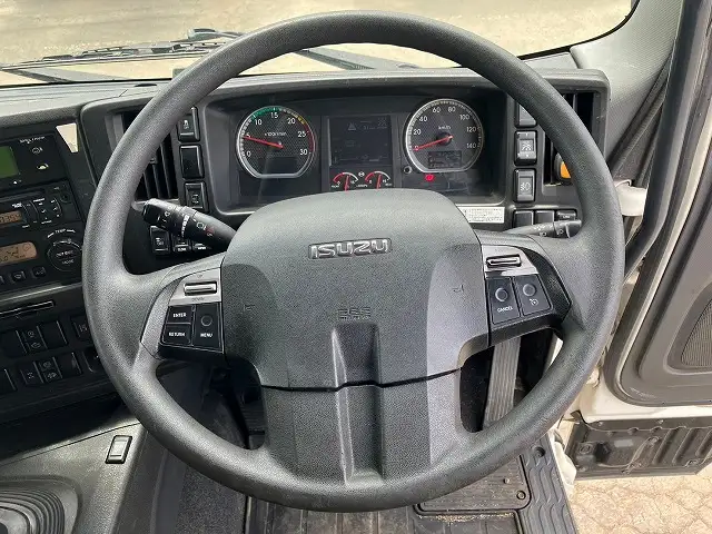 平成28年07月中古大型冷凍バン・ウィングいすゞギガの画像11