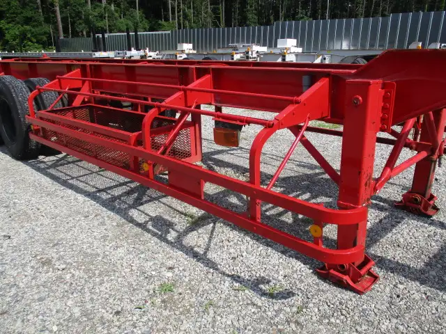 ナンバー付　平成30年　フルハーフ　40FT3軸コンテナシャシ　リフトアクスル後軸残し　最大積載量:30,900kg　第五輪荷重:11,240kg以上の画像19