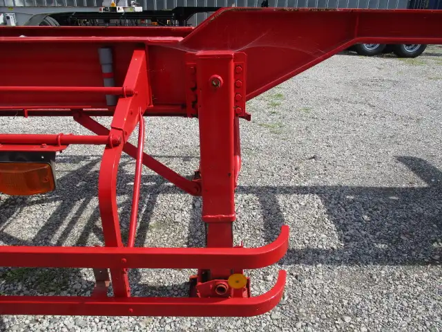 ナンバー付　平成30年　フルハーフ　40FT3軸コンテナシャシ　リフトアクスル後軸残し　最大積載量:30,900kg　第五輪荷重:11,240kg以上の画像20