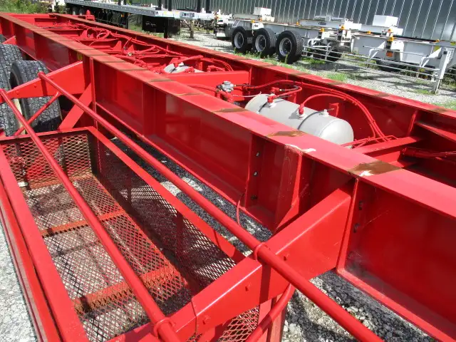 ナンバー付　平成30年　フルハーフ　40FT3軸コンテナシャシ　リフトアクスル後軸残し　最大積載量:30,900kg　第五輪荷重:11,240kg以上の画像21