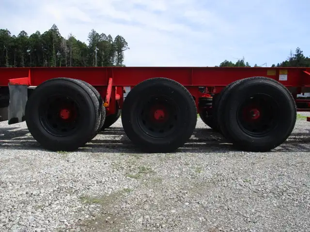 ナンバー付　平成30年　フルハーフ　40FT3軸コンテナシャシ　リフトアクスル後軸残し　最大積載量:30,900kg　第五輪荷重:11,240kg以上の画像33