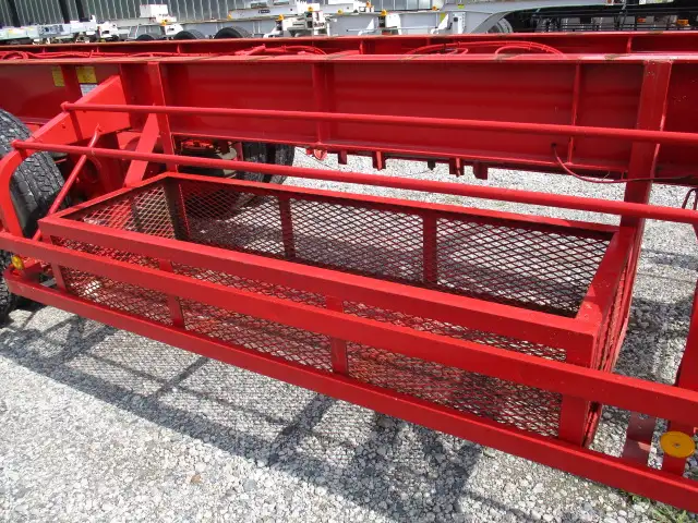 ナンバー付　平成30年　フルハーフ　40FT3軸コンテナシャシ　リフトアクスル後軸残し　最大積載量:30,900kg　第五輪荷重:11,240kg以上の画像36