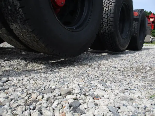 ナンバー付　平成30年　フルハーフ　40FT3軸コンテナシャシ　リフトアクスル後軸残し　最大積載量:30,900kg　第五輪荷重:11,240kg以上の画像48