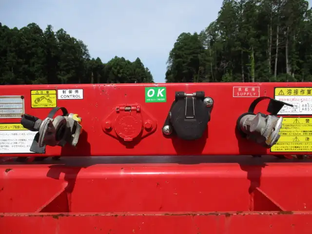 ナンバー付　平成30年　フルハーフ　40FT3軸コンテナシャシ　リフトアクスル後軸残し　最大積載量:30,900kg　第五輪荷重:11,240kg以上の画像9