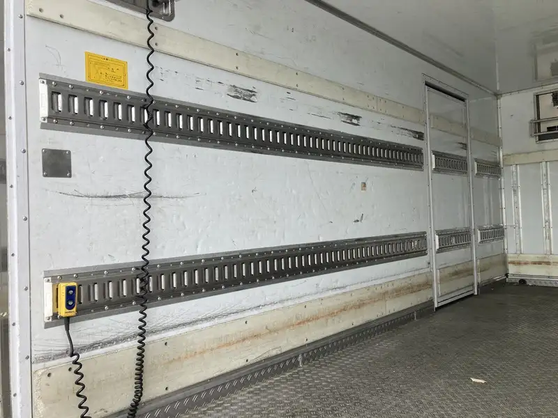 平成29年02月中古小型冷凍バン・ウィング日野デュトロの画像11