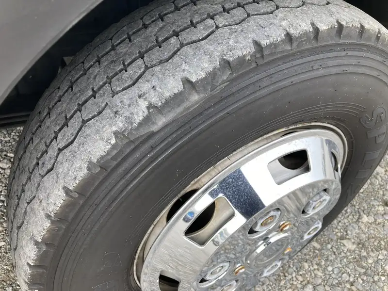 平成29年02月中古小型冷凍バン・ウィング日野デュトロの画像31