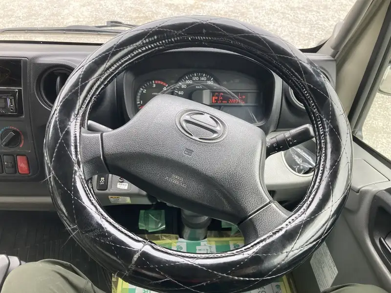 平成29年02月中古小型冷凍バン・ウィング日野デュトロの画像51