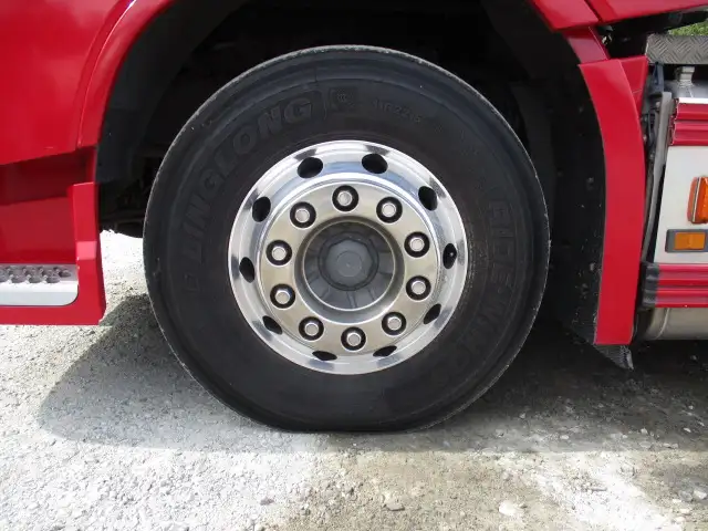 平成30年08月中古大型トラクタヘッドボルボボルボFHの画像9