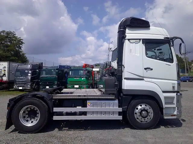 令和03年04月中古大型トラクタヘッド三菱ふそうスーパーグレートの画像4
