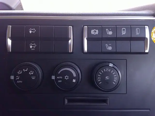 令和03年04月中古大型トラクタヘッド三菱ふそうスーパーグレートの画像47