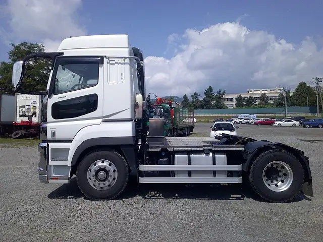 令和03年04月中古大型トラクタヘッド三菱ふそうスーパーグレートの画像8